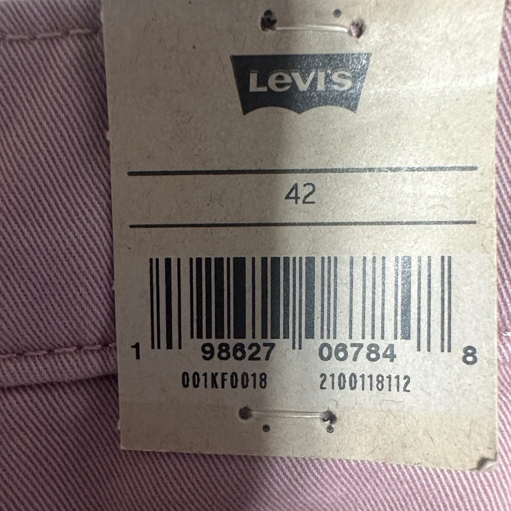 Levis‎ Chino Relaxed Fit Shorts Mens 42 Pink 8 Inch Inseam 100% Cotton New NWT